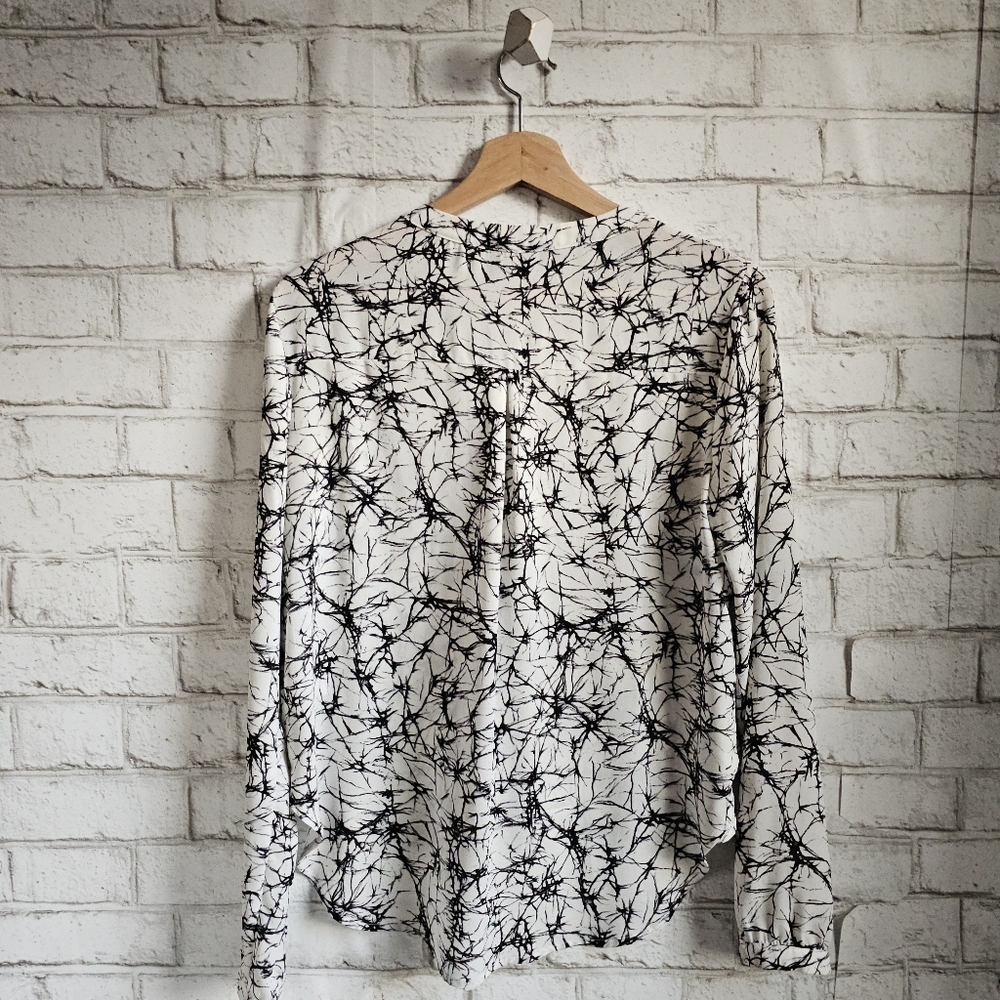 Astr Black And White Pattern Button-Up Blouse, S - image 3